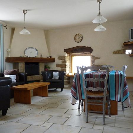 Gites De La Haie Plouégat-Moysan Esterno foto